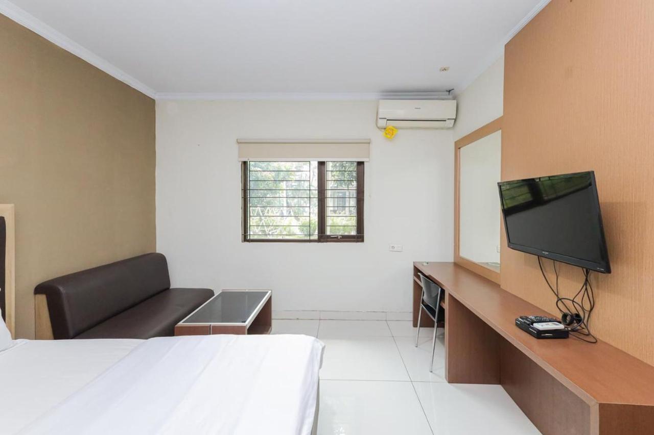 KoolKost Syariah At Taman Simprug Cikarang Hotel Bekasi Bagian luar foto
